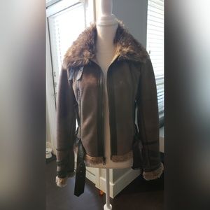 Steve Madden faux fur jacket size L